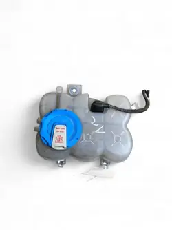 Réservoir de liquide de refroidissement Porsche OEM 95B121407B