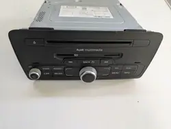 Audi A1 8X Radio CD USB OEM 8X0035180C