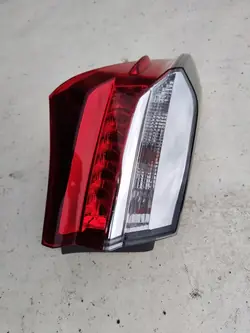 Feu arrière gauche Toyota Corolla E16 Lift