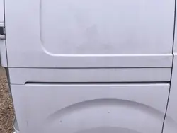 OEM 16821U9 Luistava Ovi Peite Nauha Oikea Käytetty