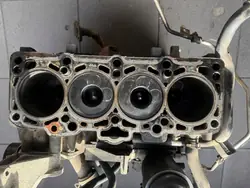 Bloc moteur Volkswagen d'occasion OEM 03G021AB
