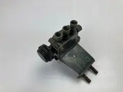 Renault Premium Magnum ECAS Taka-Ilmaventtiili OEM 5010457434