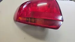 LAMPE ARRIÈRE GAUCHE AUDI A3 8P 5D SPORTBACK 8P4945095C