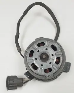 Motor Ventilador Radiador OEM 3137230162 Mercedes W176