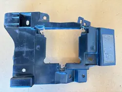 Mazda CX-30 Tutkasensorin Kotelo OEM DFR5-502A1 Oikea