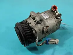 Compresseur AC Opel Astra III H 1.7 CDTI KTT095018