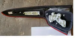 VOLVO S40/V50 2007-2012 Feu Arrière Droit OEM 30763510