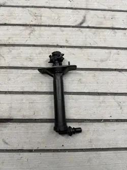 Audi A6 C7 Ajovalopesuri vasen OEM 4G0955101A