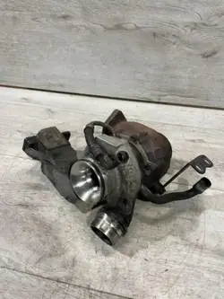 Turbo BMW 1 (E81) 8506893 2.0L Diesel 2010