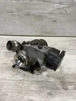 Turbo BMW 1 (E81) 8506893 2.0L Diesel 2010