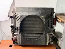 Radiateur d'eau Iveco d'occasion OEM 500347173