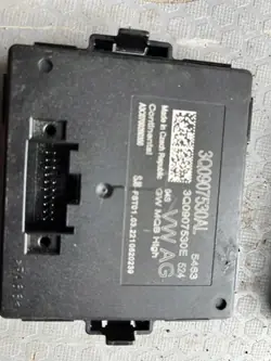 Module de porte OEM 3Q0907530AL pour VW Crafter II 2018-2020