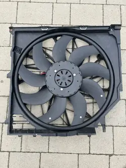 Ventilador de radiador BMW OE 6946638 - Usado