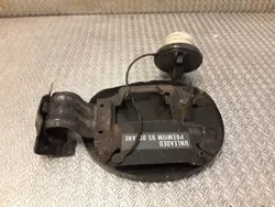 Nissan MDY6120 polttoainelukko - Käytetty OEM-osa