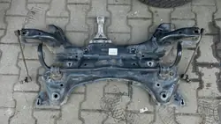 Moottorituki 62401-A6200 Hyundai i30 II 2012