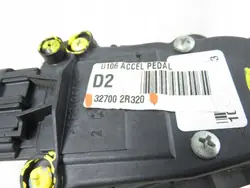 Gasreglagepotentiometer OEM 327002R320 för Hyundai i30