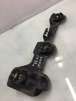 Drempelbevestiging OEM 9823546680 voor Citroën C4 II