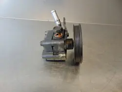 Nissan Primera P12 1.8 Ohjaustehostinpumppu 7611332111
