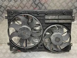 Kylarfläkt Hölje OEM 5K0121251Q för VW