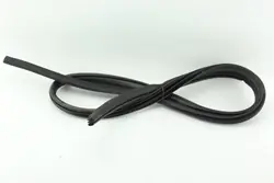 OEM 376128 framvänster dörrtätning Suzuki SX4