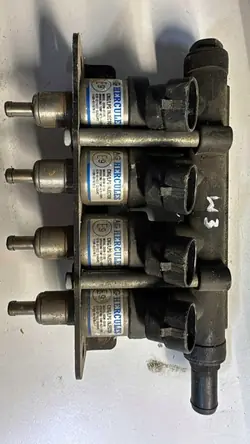 LPG-insprutningsräl OEM 67R-017407 - Begagnad