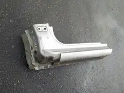Umbral izquierdo Ford Fiesta MK7 OEM 1326345868 - Usado
