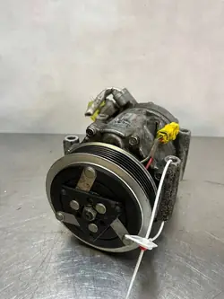 Compresor de Aire Acondicionado Peugeot Citroen 9686061780