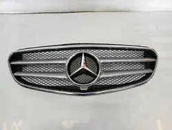 GRIGLIA MERCEDES E-KLASA W212 LIFT DISTRONIC A2128851500