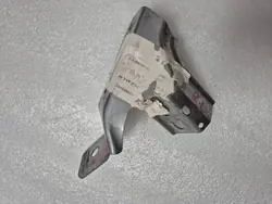 SKODA FABIA 6Y Höger Skärm Fäste 6Y0821142 OEM