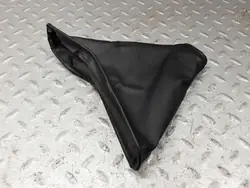 Käsijarrun vipun kiinnike Toyota Yaris XP210 58904K0020C1