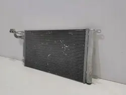 Condenseur AC OEM 6C0816411B pour Skoda Fabia III