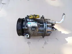Compresseur de climatisation Peugeot OE 9655229080