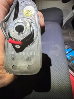 Antena OEM 4B5035503 para Audi - Usada