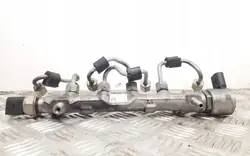 Regulador de pressão de combustível Skoda Superb B8 2015 04L130764C