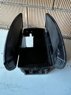Keskikonsolin Käsinoja OEM 0111258 BMW X5 E70/X6 E71