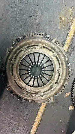 Pression d'embrayage Dodge Nitro 06-12 CRD MOPAR