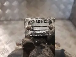 Bremskorrekturventil Knorr-Bremse BR5607 - Gebraucht