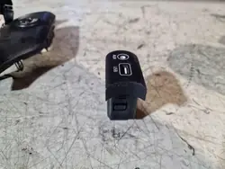 USB-poort OEM 96120A2200 voor Kia Cee'd JD 1.6L Diesel