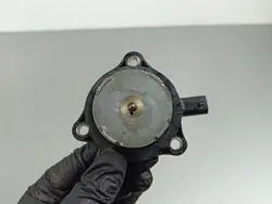 Motorutrymmesdel Maserati Levante 2018 2112122