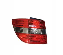 MERCEDES B-KLASA W245 LUZ TRASERA IZQUIERDA A1698202564