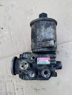 Bomba de direção assistida Mercedes W124