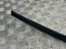 Tesla Model X bakrutslist höger sida OEM 103225050B
