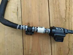 Tuyau valve filtre à charbon OEM 06M133240CJ - Audi