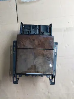 OEM 2126804050 Holz-Aschenbecher für Mercedes W212 2009-2016