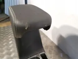 Jeep Renegade konsoli käsinoja OEM FOB9369
