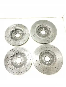 Disque de frein avant Maserati MC20 Cielo 2023 OEM 670162142
