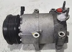 Ilmastointikompressori Ford Fiesta MK3/MK6/B-Max - AV11-19D629-AA