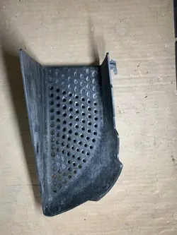 Linker bumper luchtgeleider Porsche Macan 95B121699C