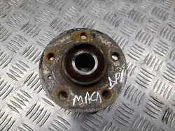 Porsche Macan Etu oikea pyöränlaakeri OEM 8K0407615B