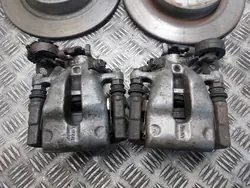 Remschijven + Blokken + Remklauwen Achter Opel Zafira A OEM